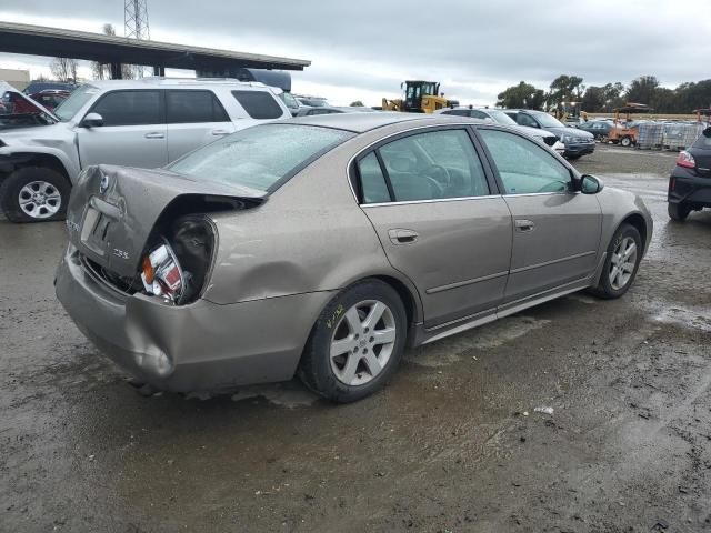 2003 Nissan Altima Base