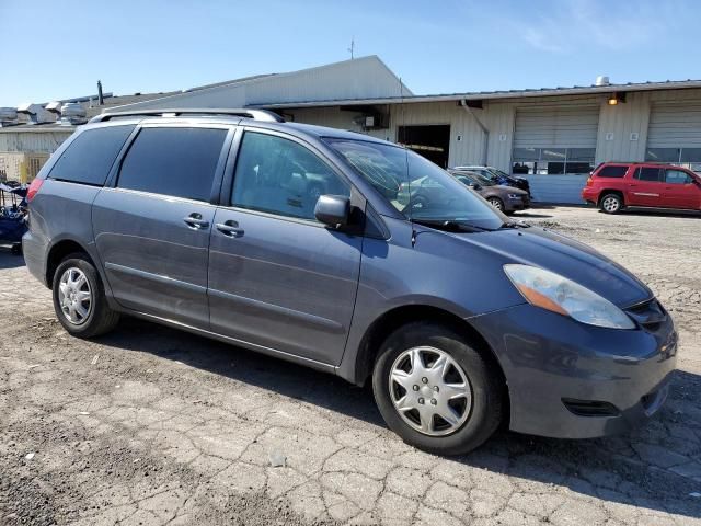 2007 Toyota Sienna CE