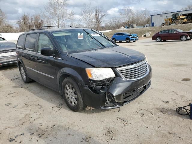 2013 Chrysler Town & Country Touring