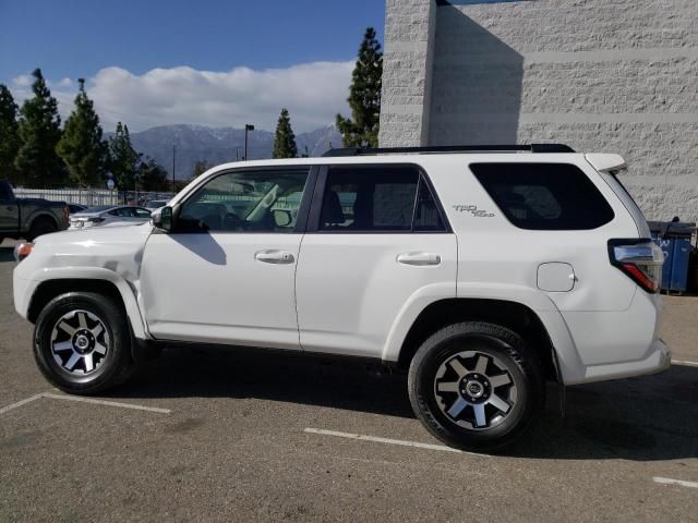 2023 Toyota 4runner SE