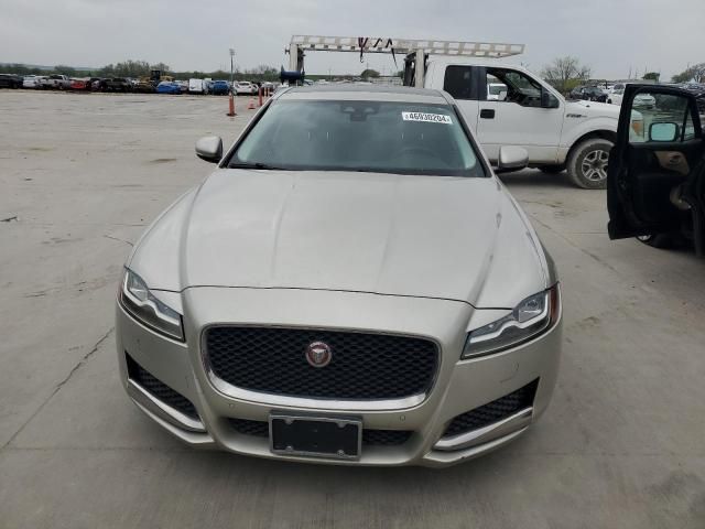 2016 Jaguar XF Prestige