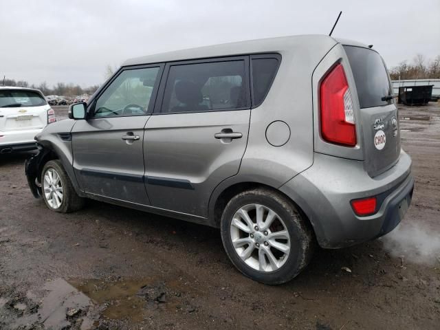 2013 KIA Soul +