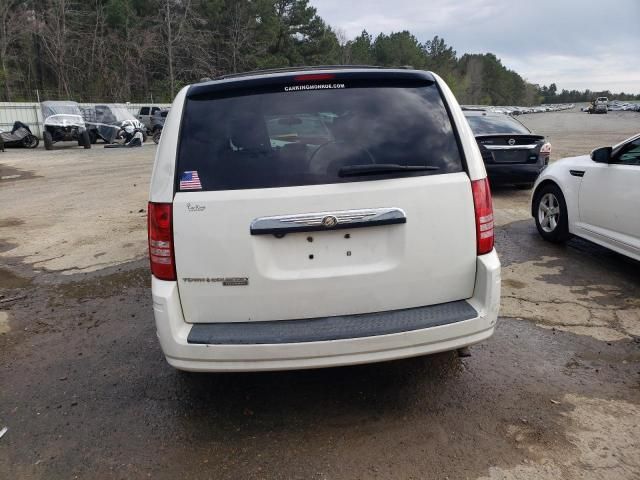 2008 Chrysler Town & Country Touring