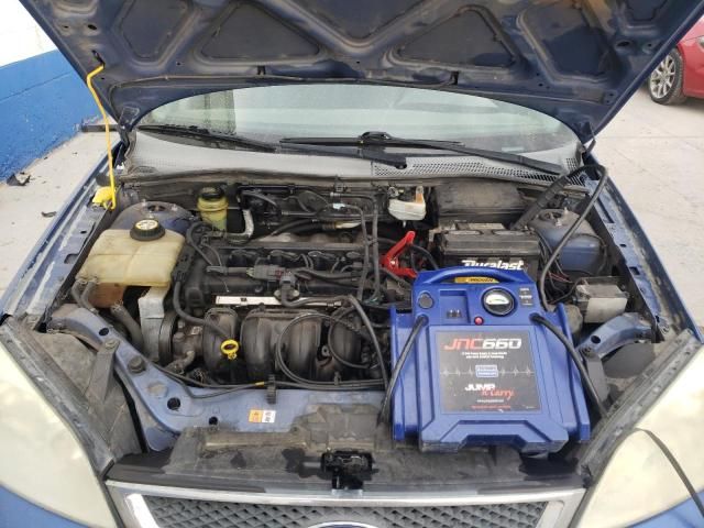 2005 Ford Focus ZX4