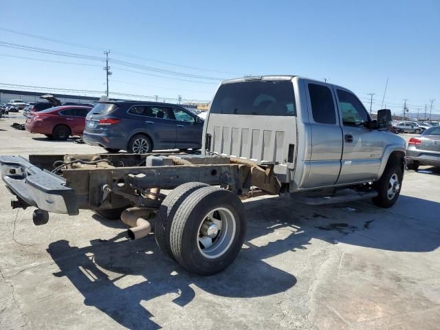 2002 GMC New Sierra C3500