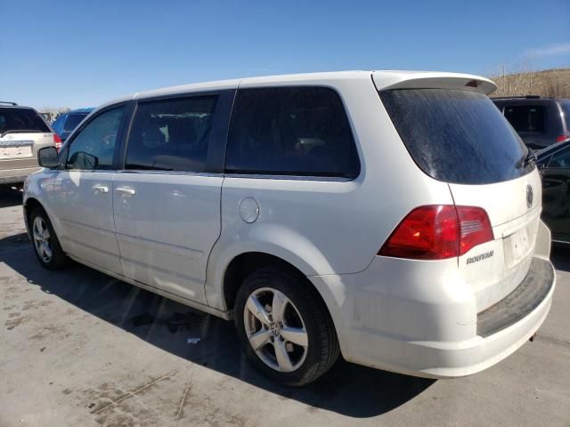 2009 Volkswagen Routan SE