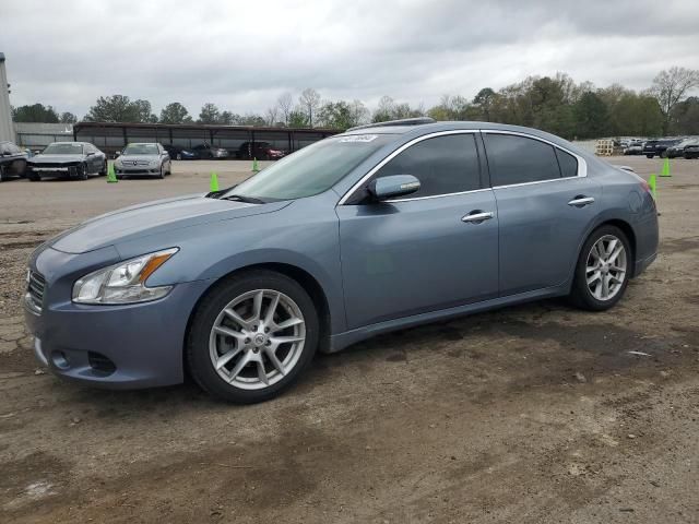 2010 Nissan Maxima S