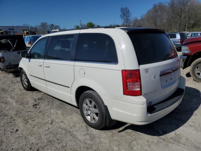 2010 Chrysler Town & Country Touring