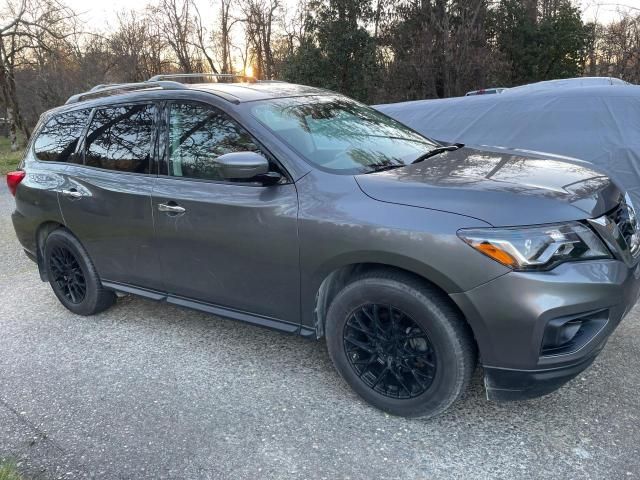 2017 Nissan Pathfinder S