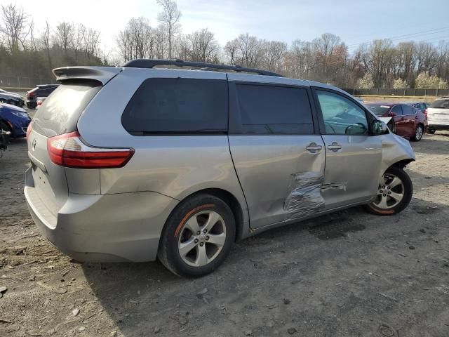 2015 Toyota Sienna LE