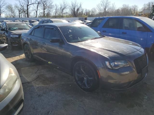 2021 Chrysler 300 Touring