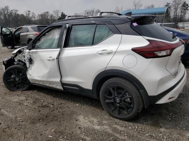 2021 Nissan Kicks SR