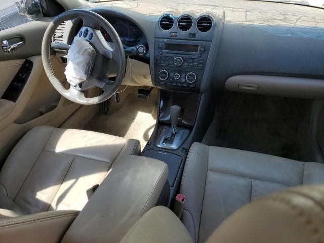 2011 Nissan Altima Base