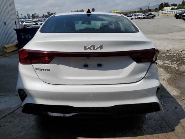 2023 KIA Forte LX