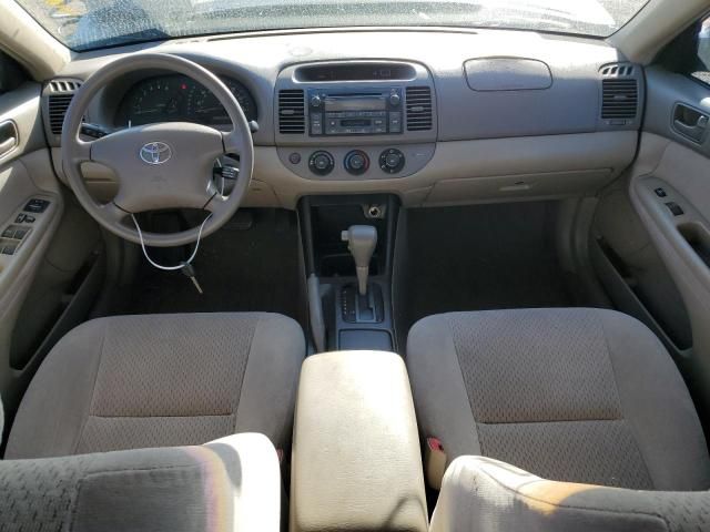 2004 Toyota Camry LE