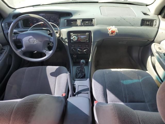 2000 Toyota Camry CE