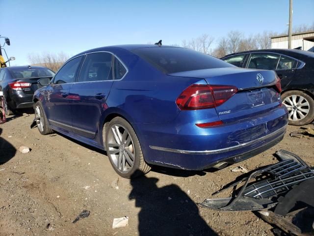 2017 Volkswagen Passat R-Line