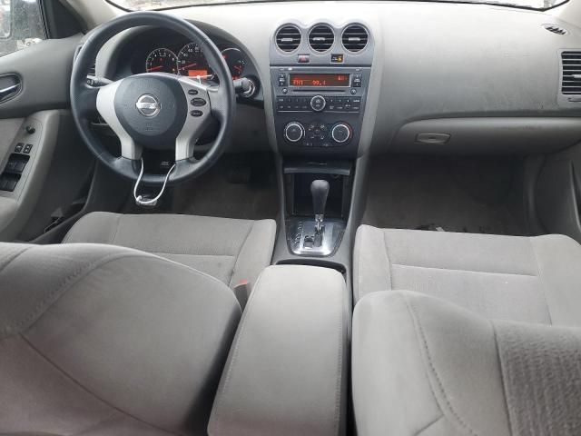 2010 Nissan Altima Base