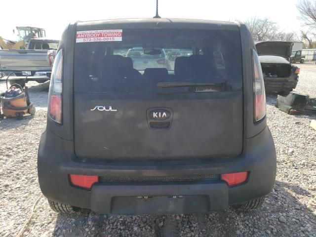 2011 KIA Soul +