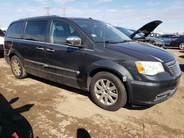 2011 Chrysler Town & Country Touring L