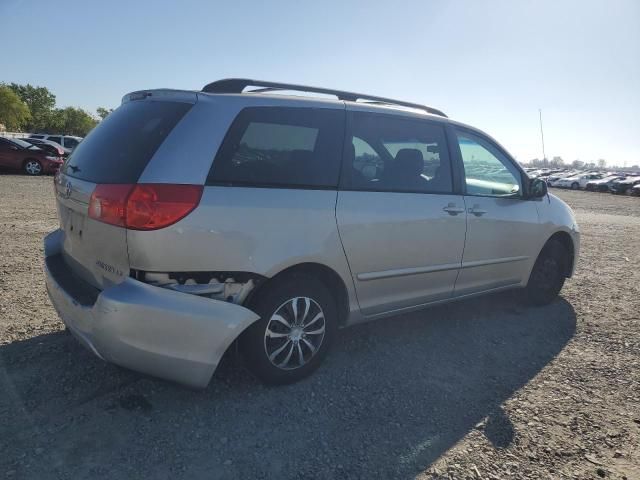 2010 Toyota Sienna CE