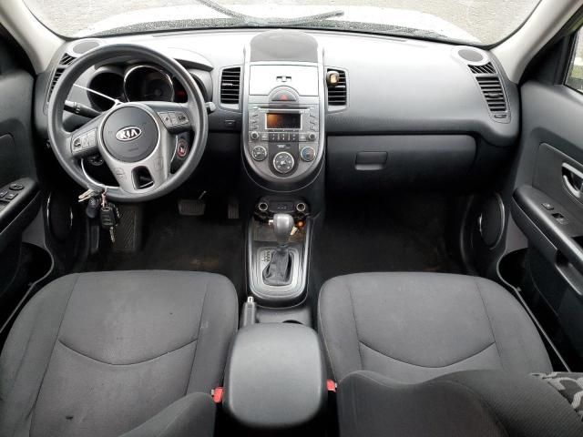 2011 KIA Soul +