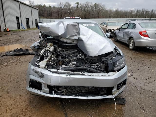 2016 Volkswagen Passat S