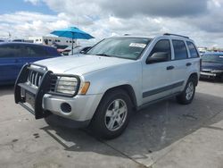 Salvage cars for sale from Copart Grand Prairie, TX: 2005 Jeep Grand Cherokee Laredo