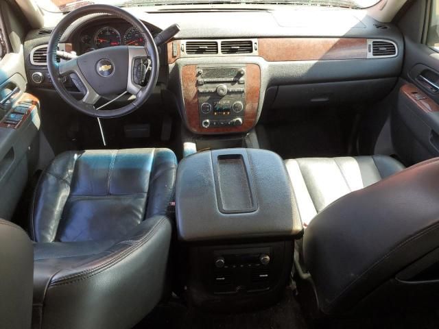 2011 Chevrolet Avalanche LT