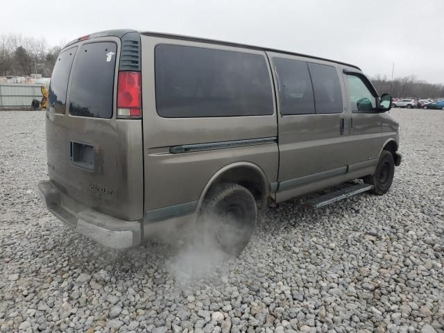 2002 Chevrolet Express G2500