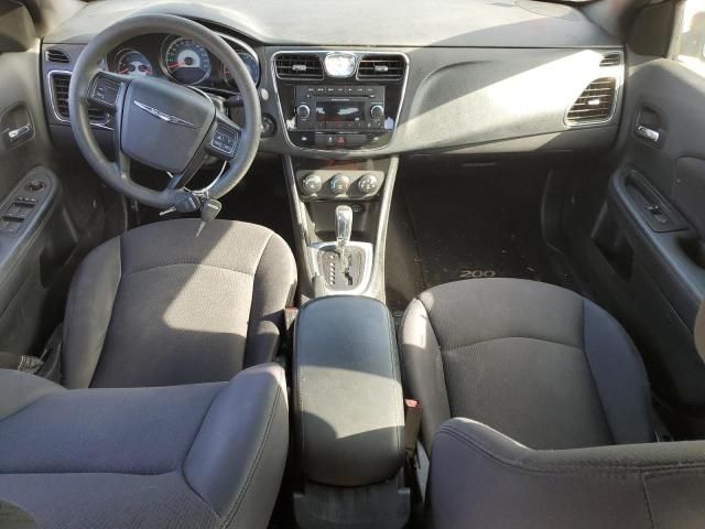 2013 Chrysler 200 LX