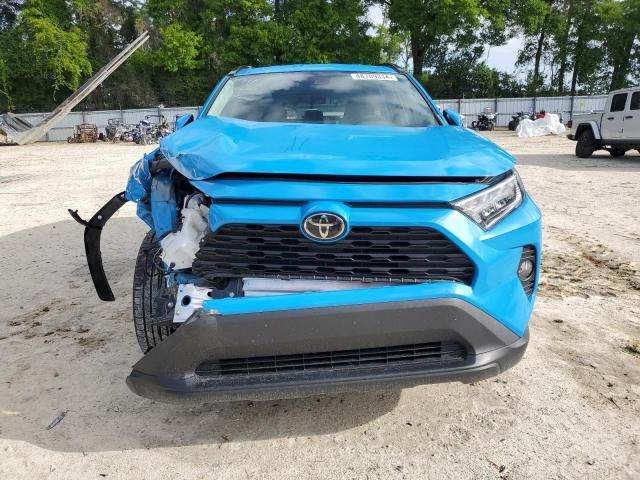 2020 Toyota Rav4 XLE