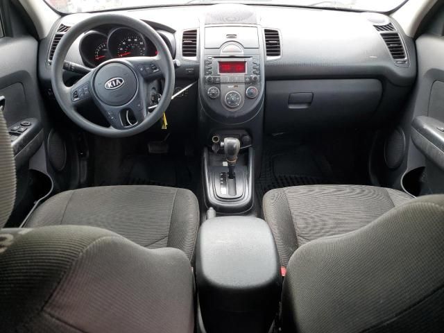 2010 KIA Soul +