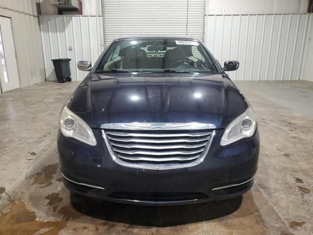 2012 Chrysler 200 Limited