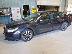 Salvage cars for sale from Copart Eldridge, IA: 2017 Nissan Altima 2.5