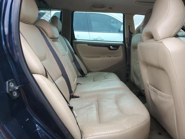 2004 Volvo XC70