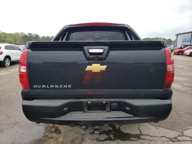 2013 Chevrolet Avalanche LT