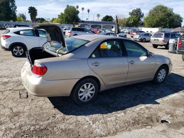 2005 Toyota Camry LE