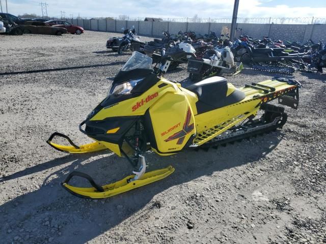 2015 Skidoo Sumit