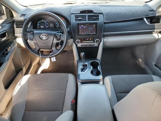 2014 Toyota Camry Hybrid