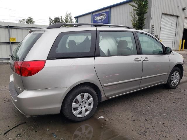 2006 Toyota Sienna CE