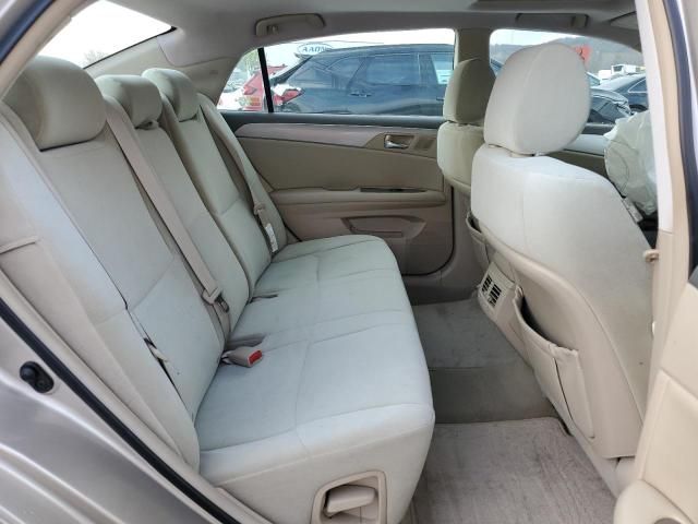 2005 Toyota Avalon XL