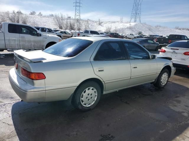 2000 Toyota Camry CE