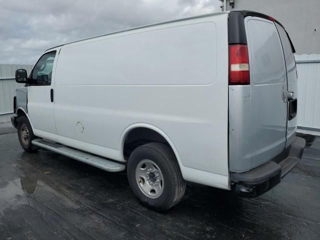 2022 Chevrolet Express G2500