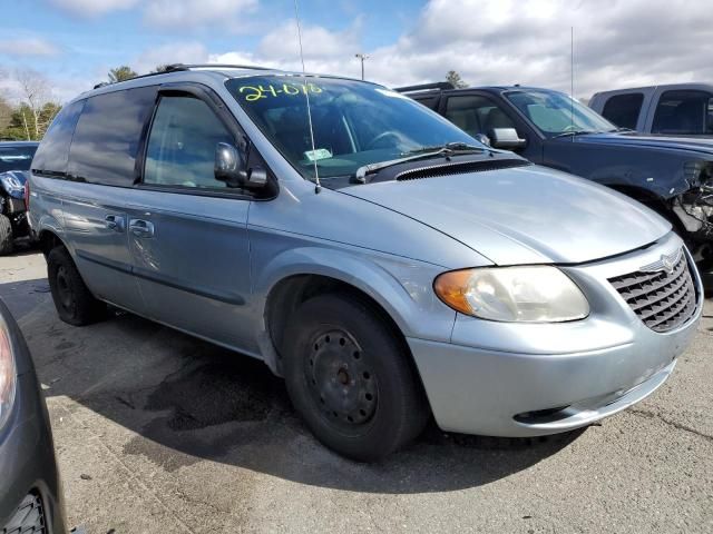 2004 Chrysler Town & Country