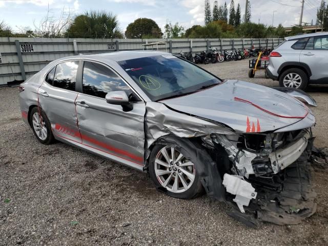 2022 Toyota Camry LE