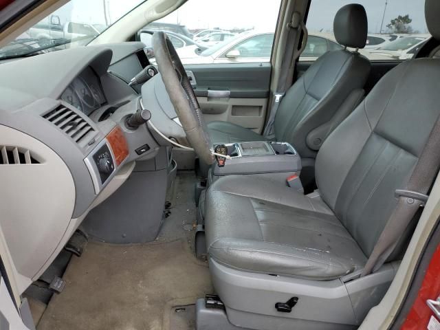 2008 Chrysler Town & Country Touring