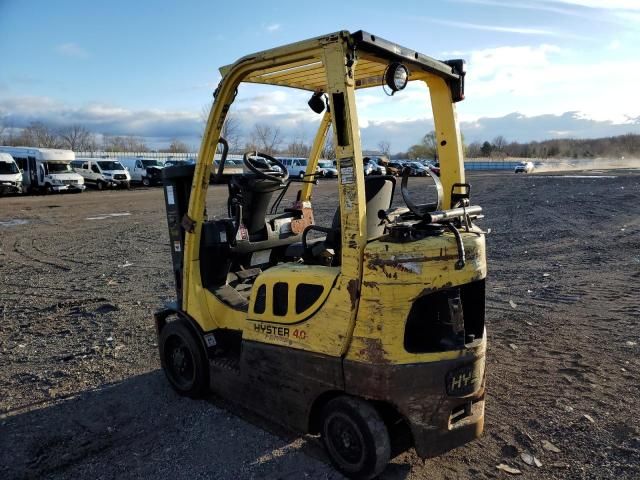 2005 Hyster Forklift