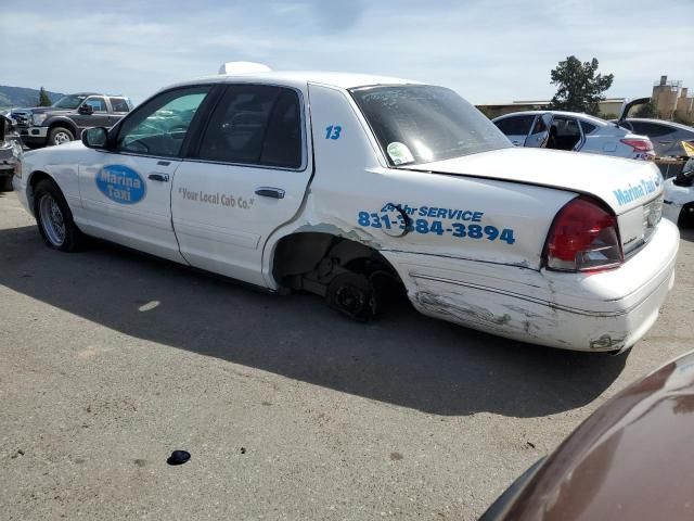 2002 Ford Crown Victoria