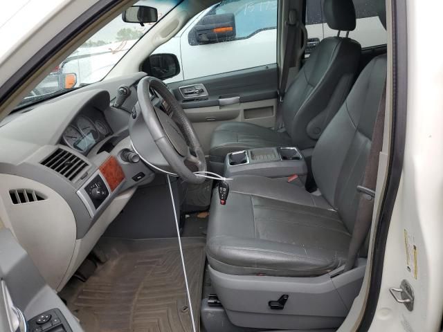 2008 Chrysler Town & Country Touring